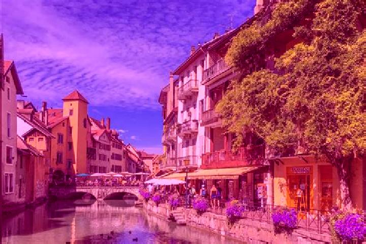 Hazel, 25 — Escort in Le Saint, France