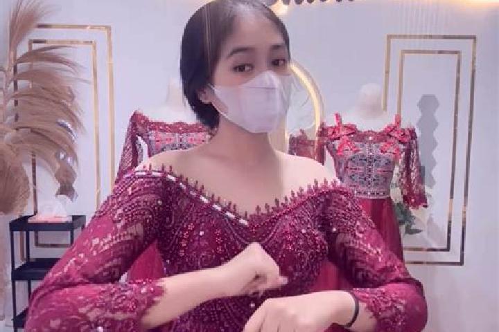 Hazel, 25 — Escort in Lingga, Malaysia