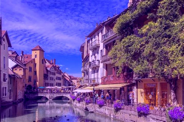 Hazel, 25 — Escort in Malguenac, France