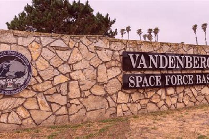 Hazel, 25 — Escort in Vandenberg Space Force Base, United States