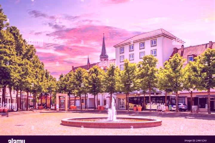 Hazel, 25 — Escort in Zweibruecken, Germany