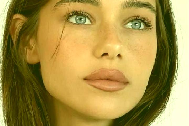 Hazel, 26, a brunette blue-eyed ebony companion based in Montenero di Bisaccia. Offering Domination, Travel Companion, Dinner Date. Available for incall and ...