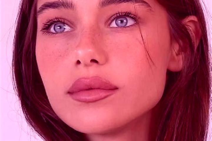 Hazel, 26, a brunette brown-eyed european companion based in Trindade. Offering CIM, OWO, Party Girl, Erotic Massage. Available for incall and outcall, day a...