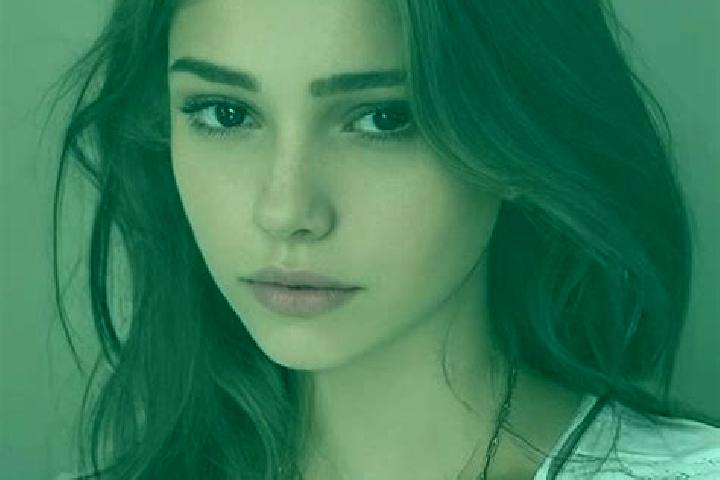 Hazel, 26, a chestnut hazel-eyed slavic companion based in Coracora. Offering Deep French Kissing, Massage, A-Level, GFE. Available for incall and outcall, d...