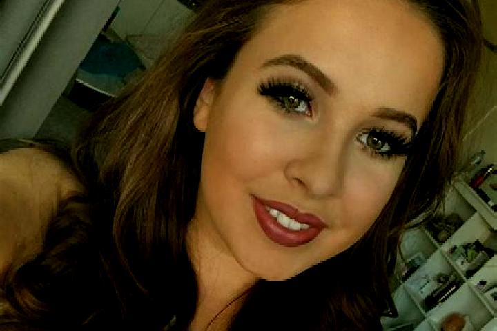 Hazel, 26, a dark blonde amber-eyed slavic companion based in Rivalba. Offering 69, A-Level, Fetish. Available for incall and outcall, day and evening dates.