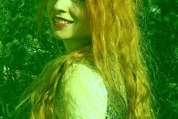 Hazel, 26, a red dark-eyed european companion based in El Fortin. Offering Duos, Travel Companion, Dinner Date, Tantra. Available for incall and outcall, ove...