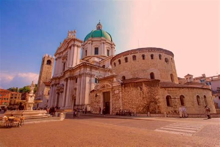 Hazel, 26 — Escort in San Salvatore, Italy