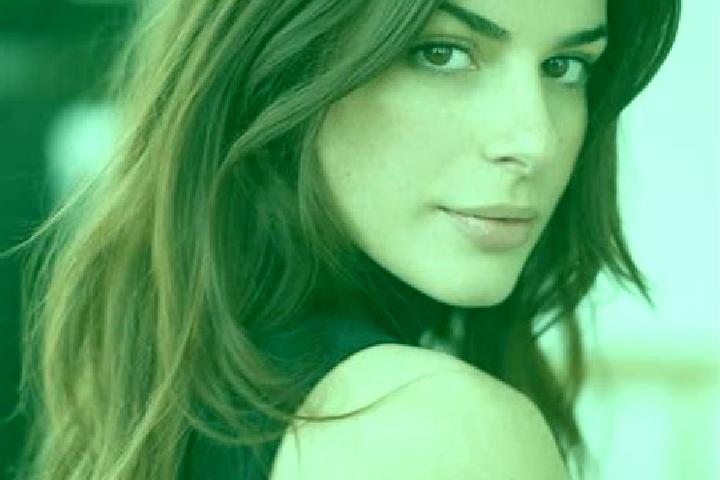Hazel, 27, a auburn brown-eyed caribbean companion based in Peveragno. Offering Overnight, Couples, OWO, Fetish. Available for incall and outcall, day and ev...