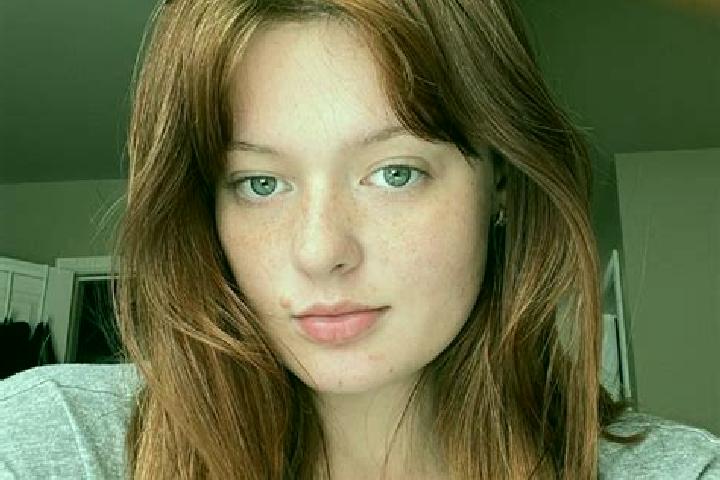 Hazel, 27, a auburn grey-eyed mediterranean companion based in Parian Dakula. Offering Travel Companion, A-Level, Couples. Available for incall and outcall, ...