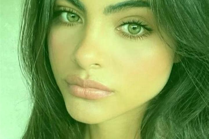 Hazel, 27, a black hazel-eyed middle eastern companion based in Pacentro. Offering Fetish, Tantra, Couples, 69. Available for incall and outcall, day and eve...