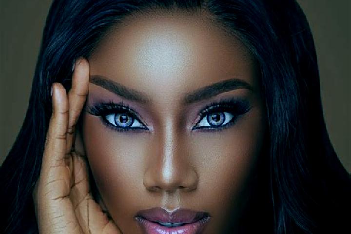 Hazel, 27, a chestnut blue-eyed ebony companion based in New Auburn. Offering Deep French Kissing, Tantra, Domination. Available for incall and outcall, over...