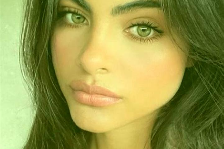 Hazel, 27, a chestnut hazel-eyed caucasian companion based in Qadian. Offering Girlfriend Experience, Massage, Travel Companion. Available for incall and out...