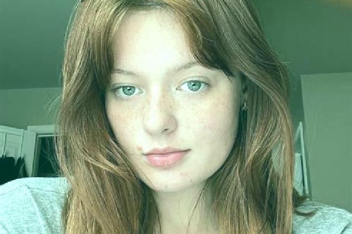 Hazel, 27, a red blue-eyed caucasian companion based in Alapa. Offering Domination, A-Level, Prostate Massage. Available for incall and outcall, day and even...