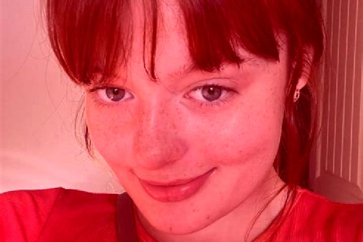 Hazel, 27, a red brown-eyed european companion based in Joda. Offering Roleplay, 69, Party Girl, BDSM. Available for incall and outcall, overnight bookings a...