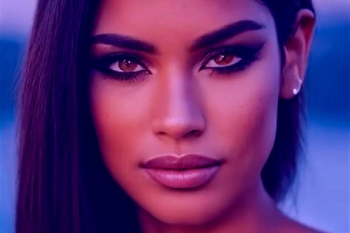 Hazel, 27, a red brown-eyed latina companion based in Brosso. Offering Roleplay, Prostate Massage, GFE, Domination, Party Girl. Available for incall and outc...