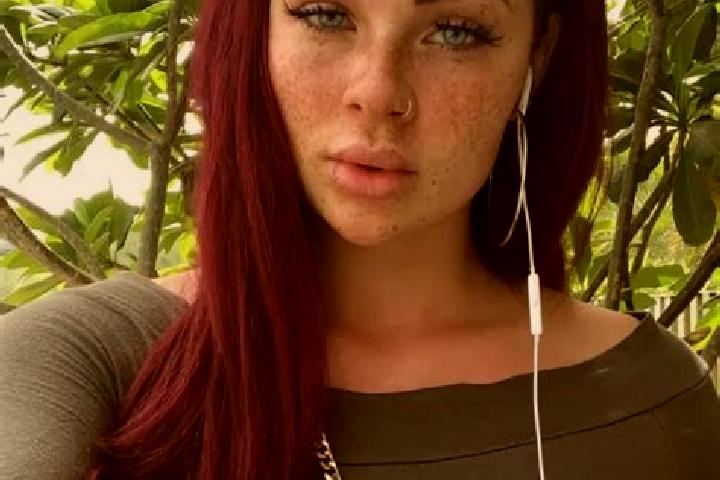 Hazel, 27, a red hazel-eyed caucasian companion based in Amfreville-la-Mi-Voie. Offering Duos, CIM, Fetish. Available for incall and outcall, day and evening...