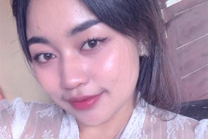 Hazel, 27 — Escort in Bongancina Kaja, Indonesia