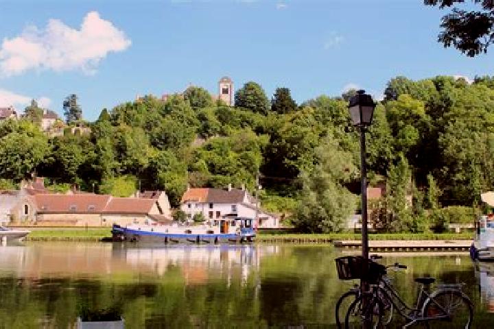 Hazel, 27 — Escort in Chatel-Guyon, France