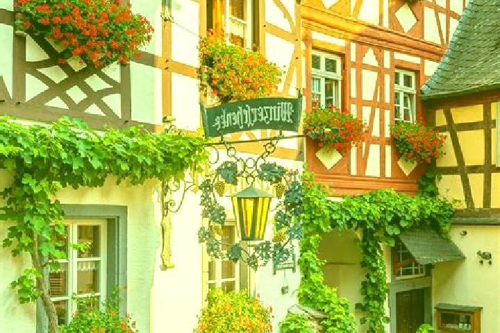 Hazel, 27 — Escort in Godenstorf, Germany