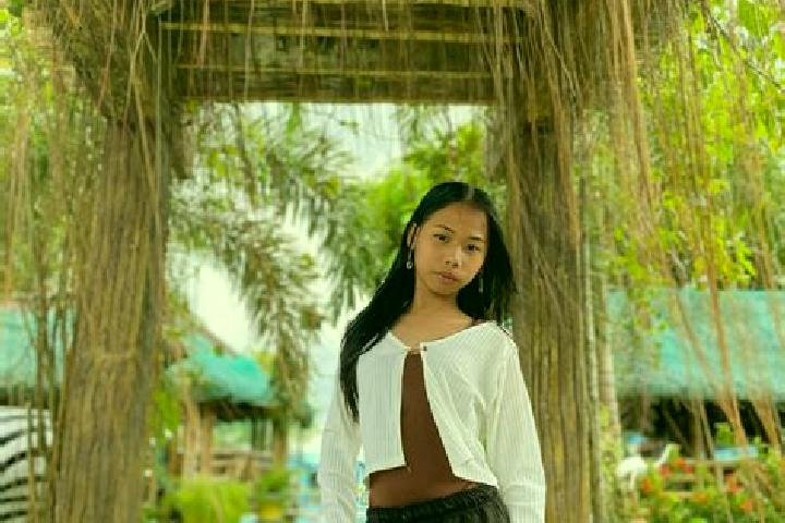 Hazel, 27 — Escort in Jalaud, Philippines