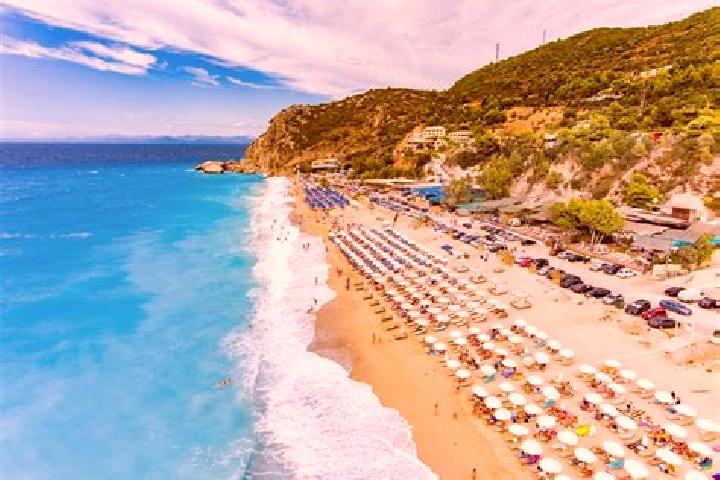 Hazel, 27 — Escort in Lefkada, Greece