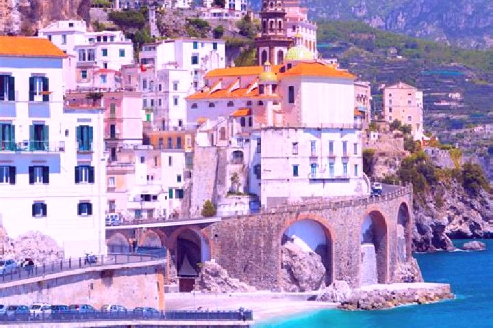 Hazel, 27 — Escort in Mardimago, Italy