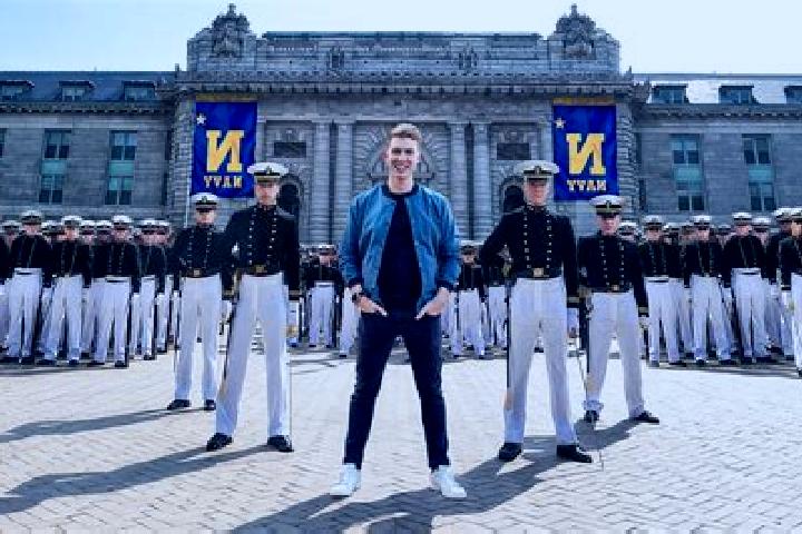 Hazel, 27 — Escort in Naval Academy, United States