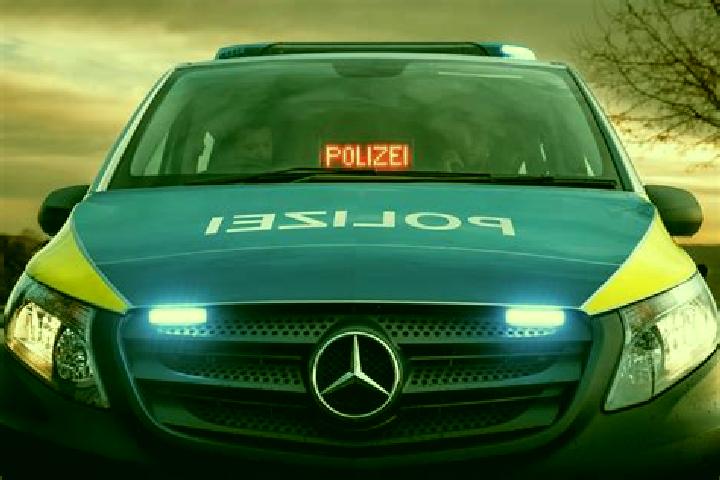 Hazel, 27 — Escort in Oberstadion, Germany