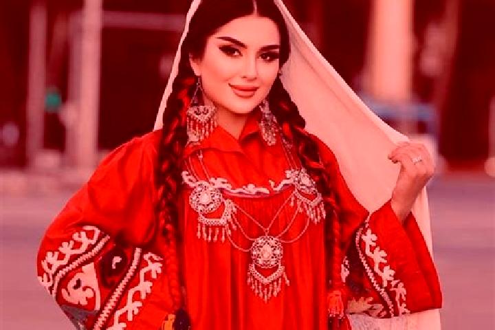 Hazel, 27 — Escort in Obikiik, Tajikistan