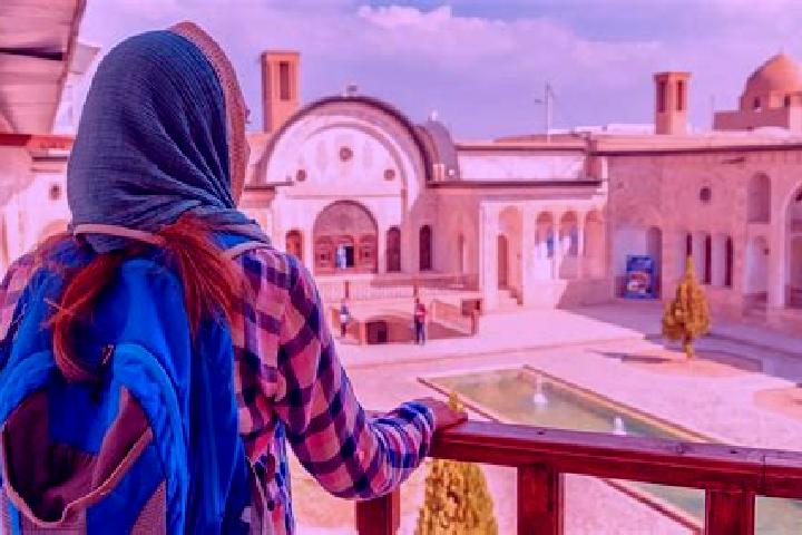 Hazel, 27 — Escort in Sa adat Shahr, Iran