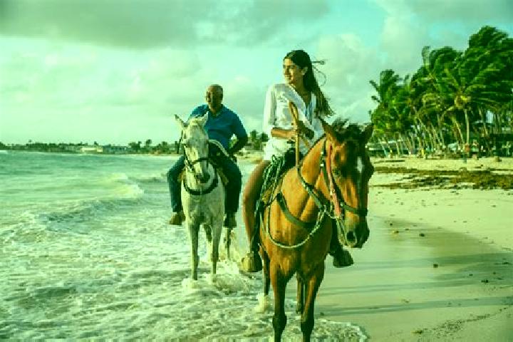 Hazel, 27 — Escort in San Andres de la Barana, Mexico
