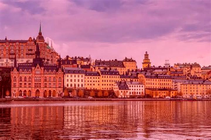 Hazel, 27 — Escort in Tomtebo, Sweden