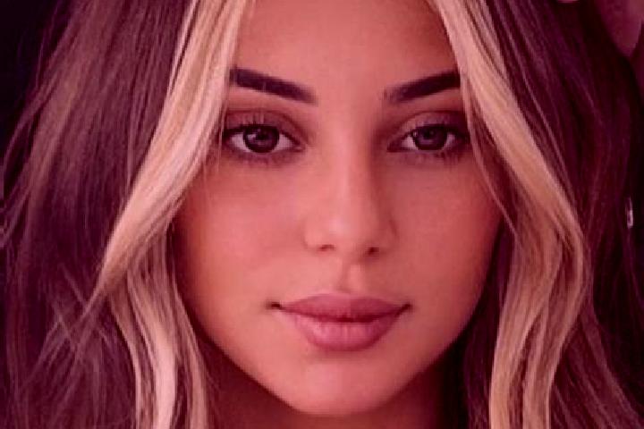 Hazel, 28, a blonde brown-eyed indian companion based in Elloes. Offering BDSM, GFE, Dinner Date, Striptease. Available for incall and outcall, day and eveni...