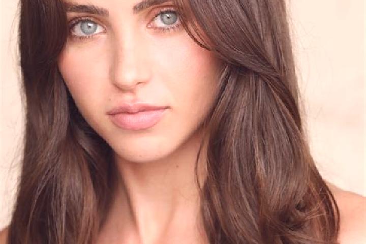 Hazel, 28, a brunette brown-eyed caucasian companion based in Shizong. Offering Girlfriend Experience, Travel Companion, Couples, Erotic Massage, BDSM. Avail...