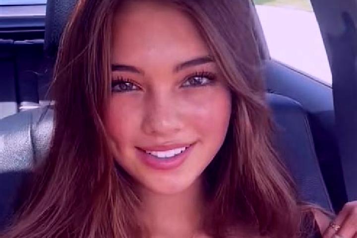 Hazel, 28, a brunette grey-eyed indian companion based in Biella. Offering CIM, A-Level, OWO, Massage, Erotic Massage. Available for incall and outcall, over...