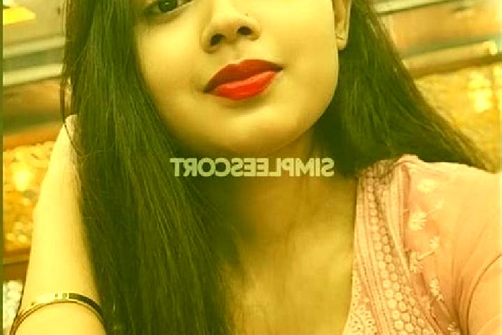 Hazel, 28 — Escort in Chandrapur, India