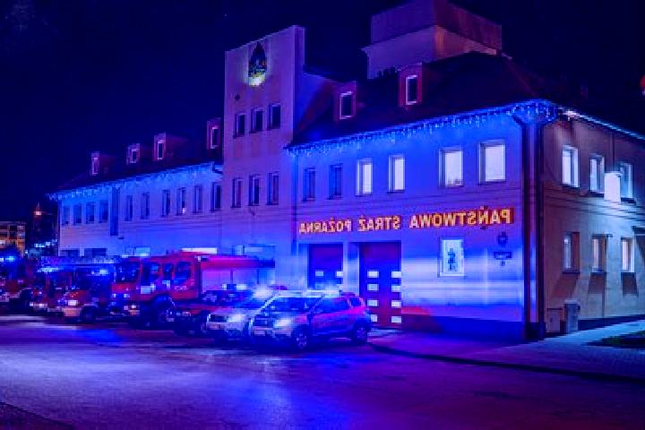 Hazel, 28 — Escort in Kalisz Pomorski, Poland