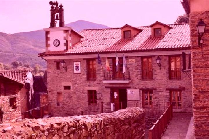 Hazel, 28 — Escort in Robledillo de la Jara, Spain