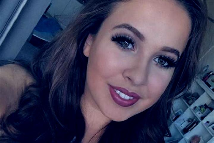 Hazel, 29, a brunette grey-eyed european companion based in Cucujaes. Offering Party Girl, Overnight, Dinner Date. Available for incall and outcall, day and ...