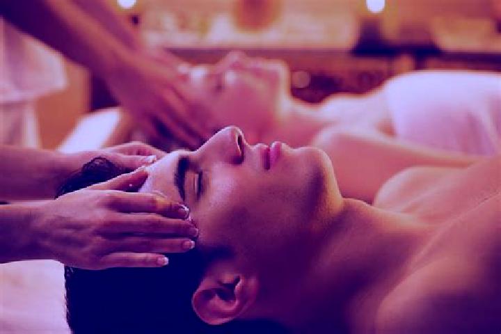 Hazel, 29, a chestnut amber-eyed indian companion based in Palomoc. Offering Erotic Massage, Fetish, A-Level, Prostate Massage. Available for incall and outc...