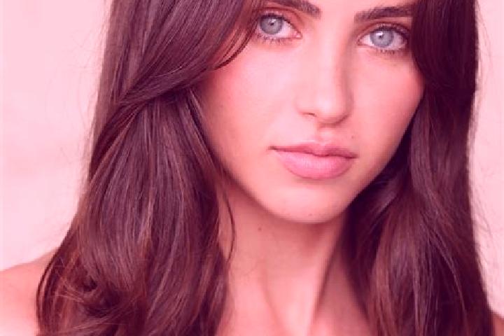 Hazel, 29, a chestnut brown-eyed latina companion based in Chanoz-Chatenay. Offering Tantra, GFE, Roleplay. Available for incall and outcall, overnight booki...