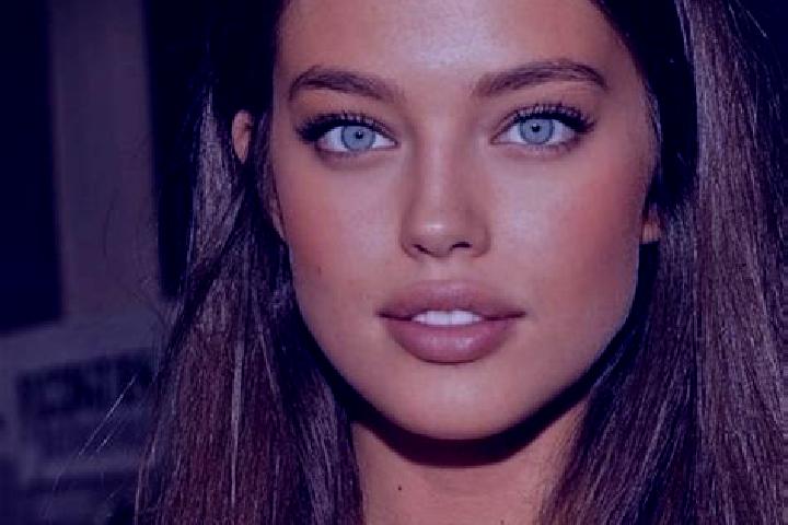 Hazel, 29, a chestnut dark-eyed caucasian companion based in Bukovynka. Offering Prostate Massage, Tantra, Deep French Kissing, Travel Companion, A-Level. Av...