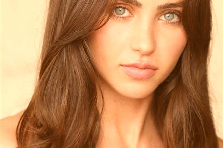 Hazel, 29, a dark blonde brown-eyed european companion based in Calala. Offering CIM, Party Girl, Girlfriend Experience, Fetish. Available for incall and out...