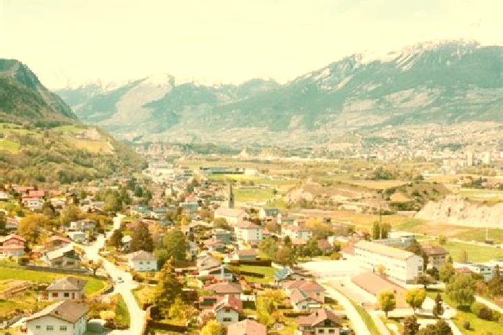 Hazel, 29 — Escort in Chalais, Switzerland