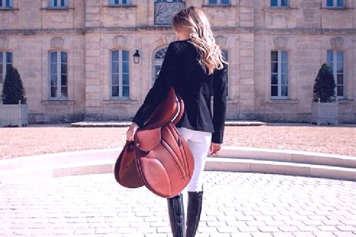 Hazel, 29 — Escort in Nontron, France