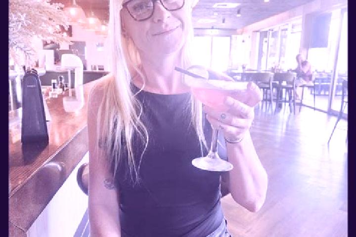 Hazel, 29 — Escort in Tanawha, Australia