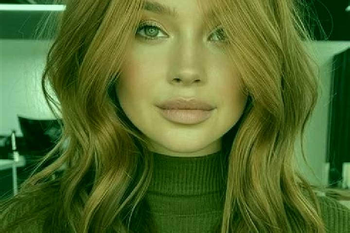 Hazel, 30, a auburn hazel-eyed slavic companion based in Santon. Offering Striptease, Party Girl, Prostate Massage, Travel Companion. Available for incall an...