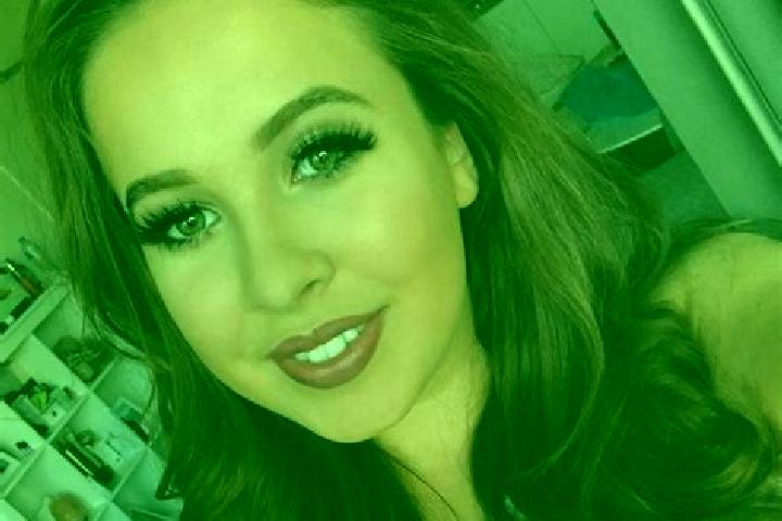 Hazel, 30, a brunette amber-eyed middle eastern companion based in Kodianikro. Offering Duos, Party Girl, Fetish. Available for incall and outcall, overnight...