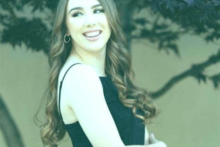 Hazel, 30 — Escort in Jenks, United States