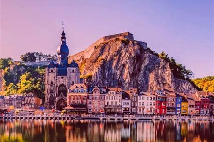 Hazel, 30 — Escort in Quartes, Belgium